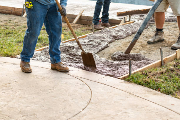 Best Concrete Pool Decks in Winter Gardens, CA